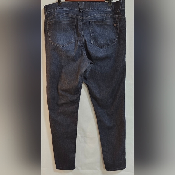 Democracy Ab Solution Jeans Size 16 | Dark Wash Skinny Mid-Rise Stretch Denim - Picture 2 of 4